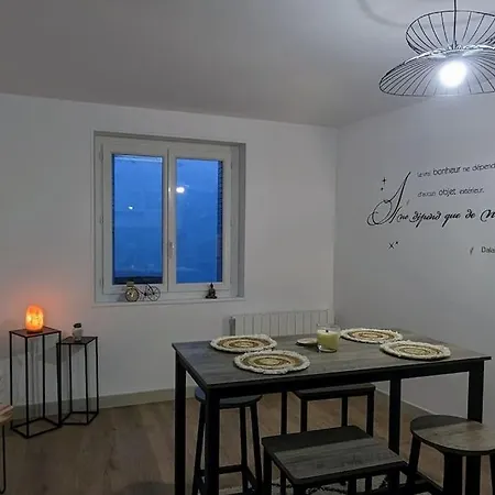 Zen Home - Appartement Jusqu'A 4 Voyageurs Nantua Exterior photo